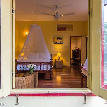 Alamanda Inn, Boutique Hotel And French Restaurant Yangon Dış mekan fotoğraf