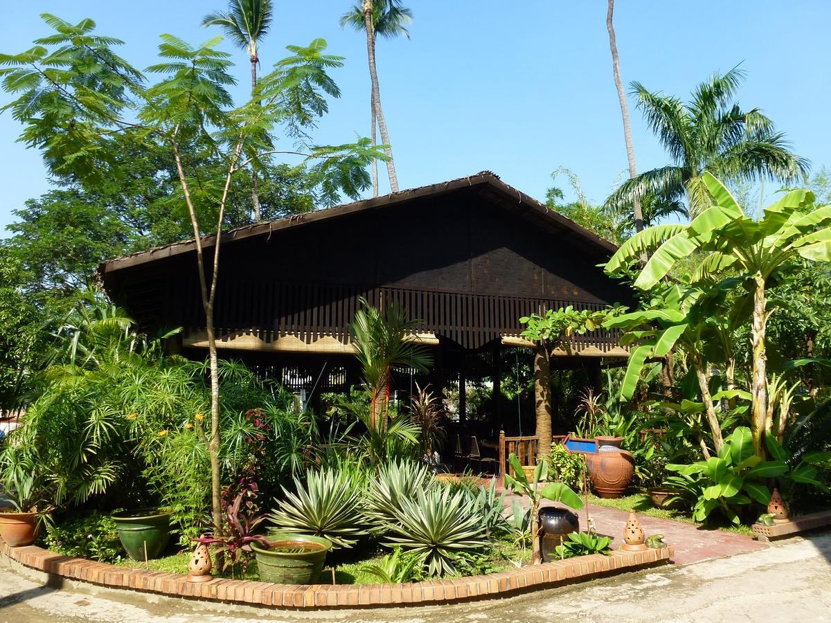 Alamanda Inn, Boutique Hotel And French Restaurant Yangon Dış mekan fotoğraf